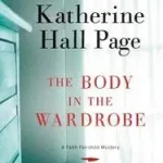 Biztonságos fizetés The Body in the Wardrobe LP byPage, Katherine Hall;